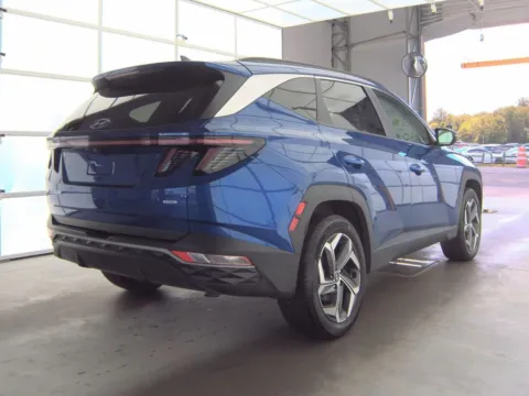 More photos of 2022 Hyundai Tucson SEL at Cassill Motors, IA
