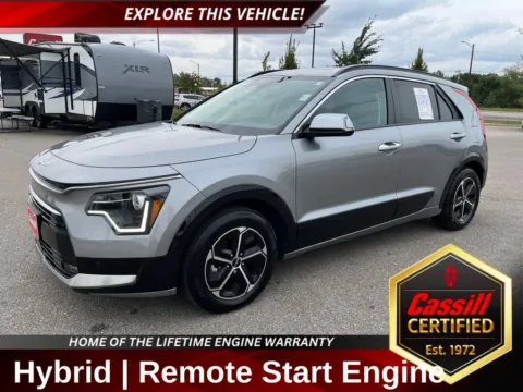 Gray 2023 Kia Niro SX for sale in Cedar Rapids, IA