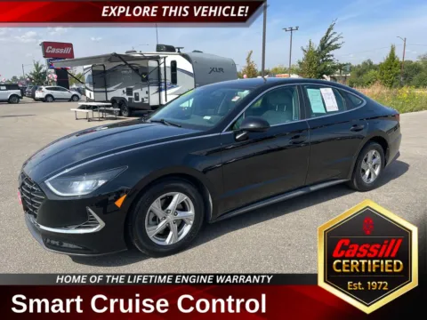 Black 2020 Hyundai Sonata SE for sale in Cedar Rapids, IA