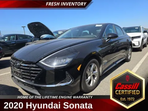 Black 2020 Hyundai Sonata SE for sale in Cedar Rapids, IA