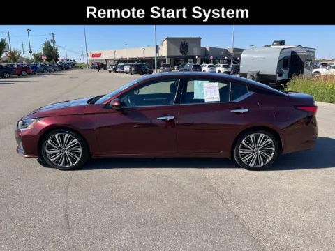 Photos of 2023 Nissan Altima 2.5 SL for sale in Cedar Rapids, IA at Cassill Motors