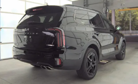 More photos of 2024 Kia Telluride SX X-Line at Cassill Motors, IA