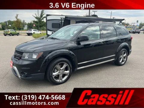 Black 2017 Dodge Journey Crossroad for sale in Cedar Rapids, IA