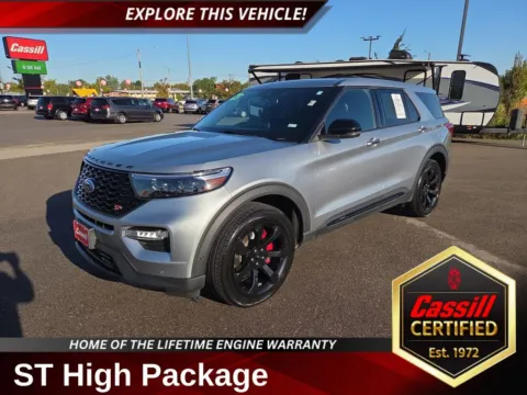 Silver 2021 Ford Explorer ST for sale in Cedar Rapids, IA