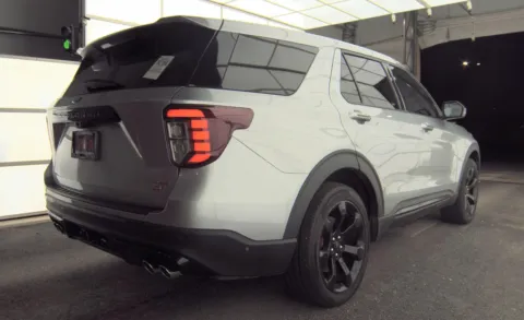 More photos of 2021 Ford Explorer ST at Cassill Motors, IA