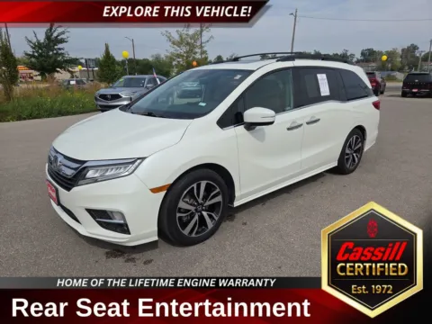 White 2019 Honda Odyssey Elite for sale in Cedar Rapids, IA