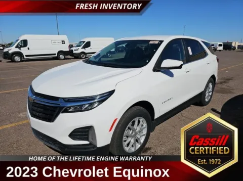White 2023 Chevrolet Equinox LT for sale in Cedar Rapids, IA