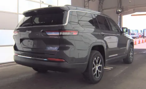 More photos of 2024 Jeep Grand Cherokee L Limited at Cassill Motors, IA