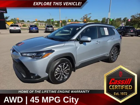 Silver 2023 Toyota Corolla Cross Hybrid SE for sale in Cedar Rapids, IA