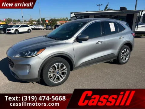Silver 2022 Ford Escape SEL for sale in Cedar Rapids, IA