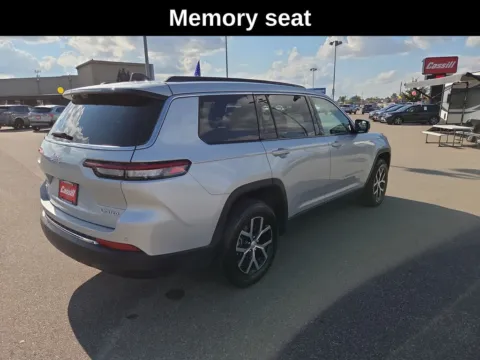 More photos of 2024 Jeep Grand Cherokee L Limited at Cassill Motors, IA