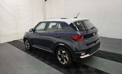 More photos of 2023 Hyundai Venue Limited at Cassill Motors, IA