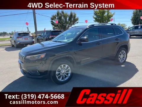 Black 2019 Jeep Cherokee Latitude Plus for sale in Cedar Rapids, IA