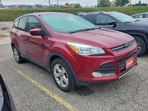 Photos of 2015 Ford Escape SE for sale in Cedar Rapids, IA at Cassill Motors