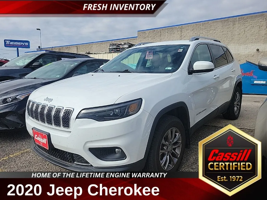 White 2020 Jeep Cherokee Latitude Plus for sale in Cedar Rapids, IA