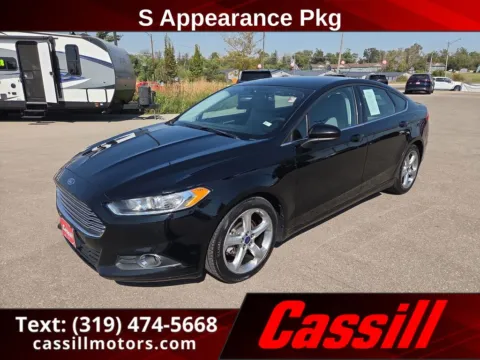 Black 2016 Ford Fusion S for sale in Cedar Rapids, IA
