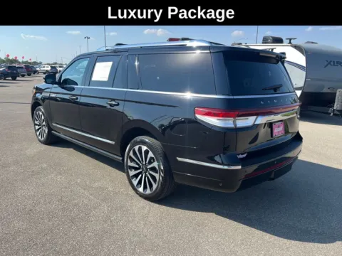 Another view of 2022 Lincoln Navigator L L Reserve for sale in Cedar Rapids, IA at Cassill Motors
