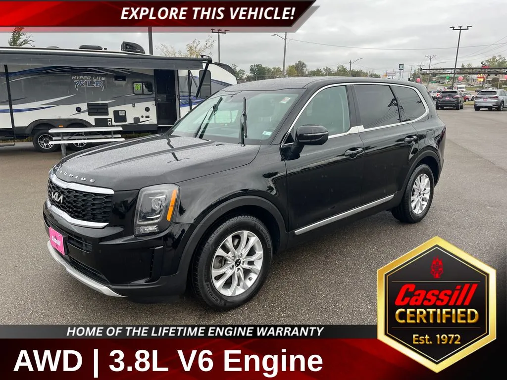 Black 2022 Kia Telluride LX for sale in Cedar Rapids, IA
