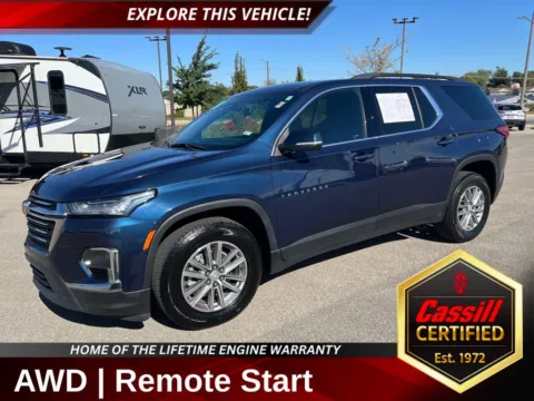 Blue 2023 Chevrolet Traverse LT for sale in Cedar Rapids, IA
