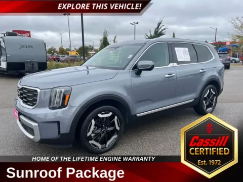 Silver 2023 Kia Telluride S for sale in Cedar Rapids, IA