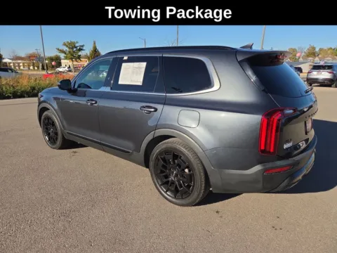 Another view of 2022 Kia Telluride SX for sale in Cedar Rapids, IA at Cassill Motors