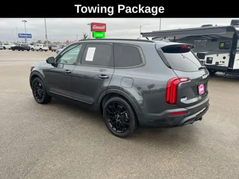 Another view of 2022 Kia Telluride SX for sale in Cedar Rapids, IA at Cassill Motors