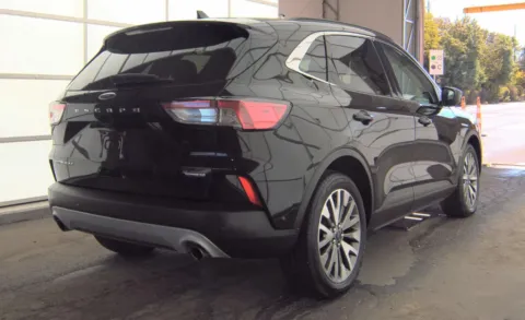 More photos of 2021 Ford Escape Hybrid Titanium at Cassill Motors, IA