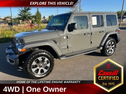 Gray 2020 Jeep Wrangler Unlimited Sahara for sale in Cedar Rapids, IA