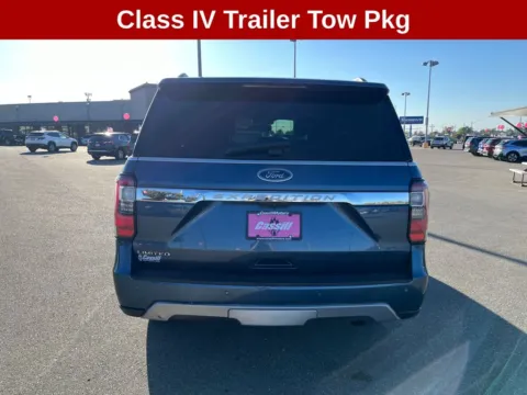 More photos of 2018 Ford Expedition Limited at Cassill Motors, IA