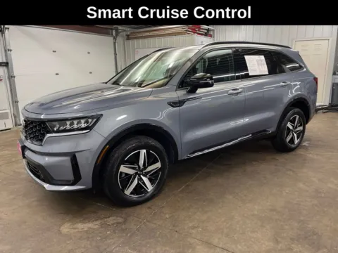 Photos of 2021 Kia Sorento EX for sale in Cedar Rapids, IA at Cassill Motors