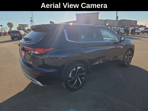 More photos of 2023 Mitsubishi Outlander PHEV SE at Cassill Motors, IA