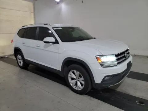 More photos of 2019 Volkswagen Atlas 3.6L V6 SE at Cassill Motors, IA