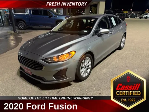 Silver 2020 Ford Fusion SE for sale in Cedar Rapids, IA