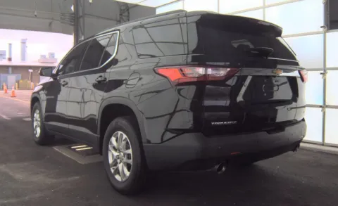 More photos of 2020 Chevrolet Traverse 3LT at Cassill Motors, IA