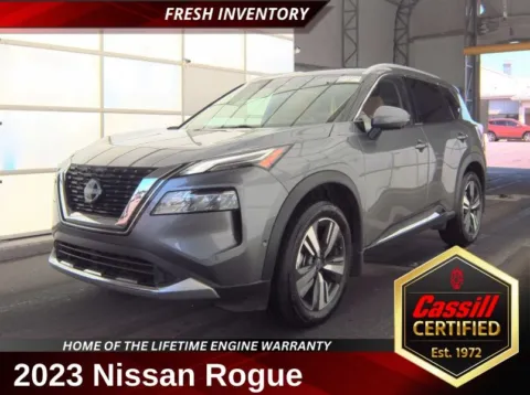 Gray 2023 Nissan Rogue Platinum for sale in Cedar Rapids, IA