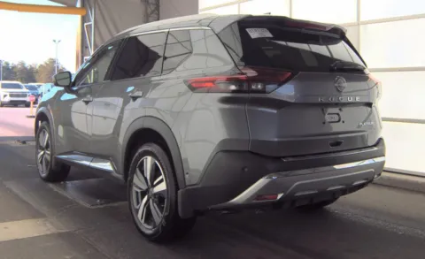 More photos of 2023 Nissan Rogue Platinum at Cassill Motors, IA