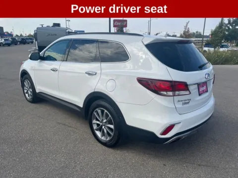 Another view of 2018 Hyundai Santa Fe SE for sale in Cedar Rapids, IA at Cassill Motors