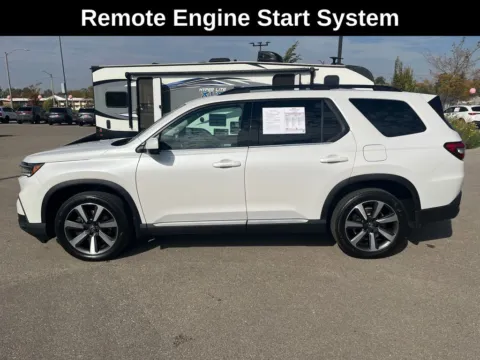 Photos of 2023 Honda Pilot Touring for sale in Cedar Rapids, IA at Cassill Motors