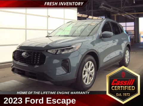 Blue 2023 Ford Escape Active for sale in Cedar Rapids, IA