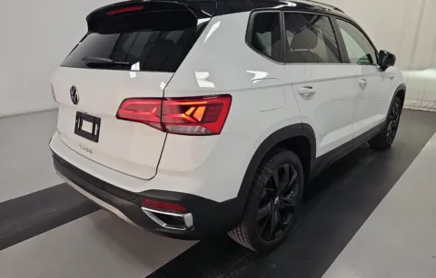 More photos of 2024 Volkswagen Taos 1.5T SE at Cassill Motors, IA
