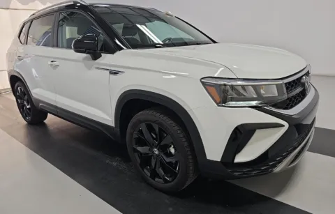 Photos of 2024 Volkswagen Taos 1.5T SE for sale in Cedar Rapids, IA at Cassill Motors