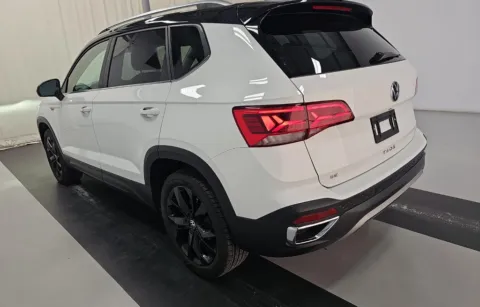 More photos of 2024 Volkswagen Taos 1.5T SE at Cassill Motors, IA