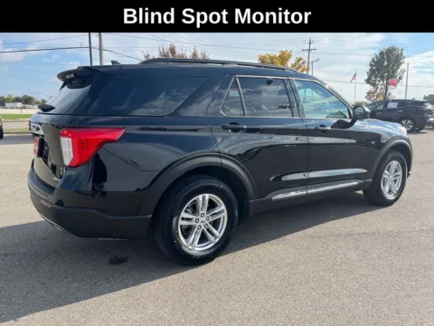 More photos of 2023 Ford Explorer XLT at Cassill Motors, IA