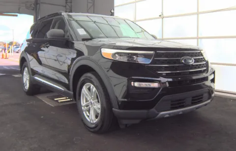 More photos of 2023 Ford Explorer XLT at Cassill Motors, IA