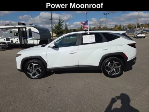 Photos of 2022 Hyundai Tucson SEL for sale in Cedar Rapids, IA at Cassill Motors