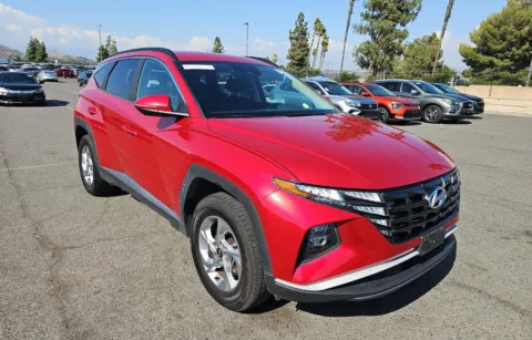 More photos of 2022 Hyundai Tucson SEL at Cassill Motors, IA