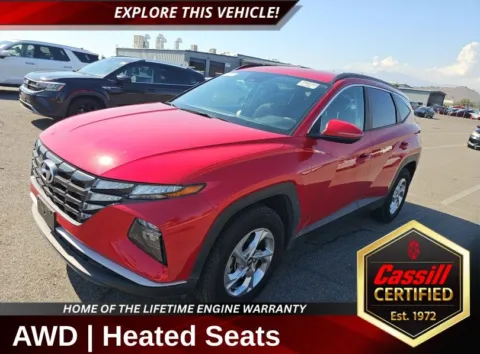 Red 2022 Hyundai Tucson SEL for sale in Cedar Rapids, IA