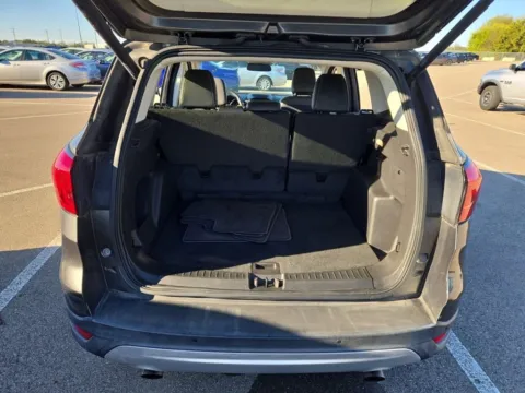 More photos of 2019 Ford Escape SEL at Cassill Motors, IA