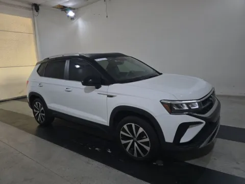 Photos of 2023 Volkswagen Taos 1.5T SE for sale in Cedar Rapids, IA at Cassill Motors