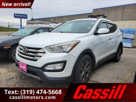 White 2013 Hyundai Santa Fe Sport for sale in Cedar Rapids, IA